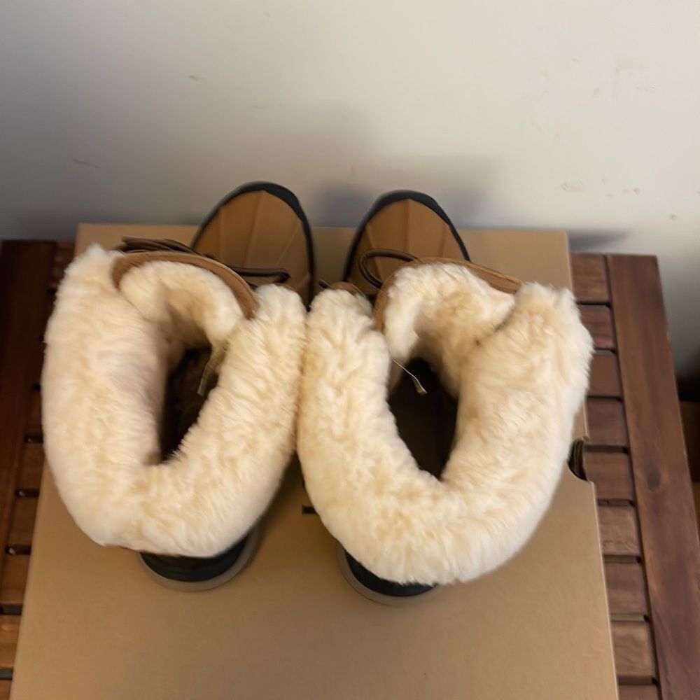 UGG Adirondack III Boots Chestnut USA Women Size 6/UK 4/EU 37 - Picture 7 of 14